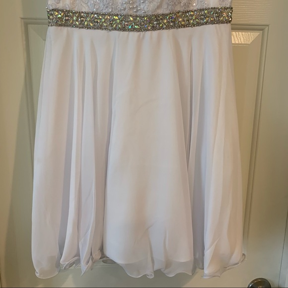NWT S White Formal Short Dress - Picture 3 of 7
